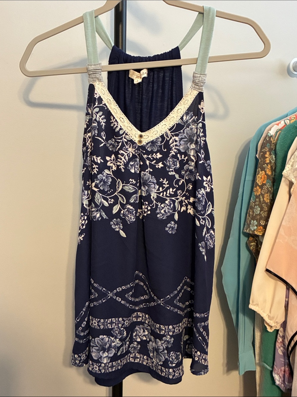 Rewind Navy Blue Floral Boho Sleeveless Tank Top with Lace Trim Large - Picture 2 of 7